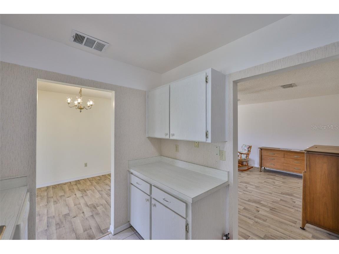 1904 Canterbury Lane #18 Sun City Center FL 33573 TB8391577 image15