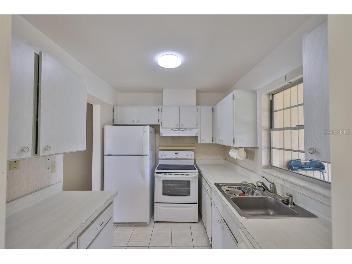 1904 Canterbury Lane #18 Sun City Center FL 33573 TB8391577 image4