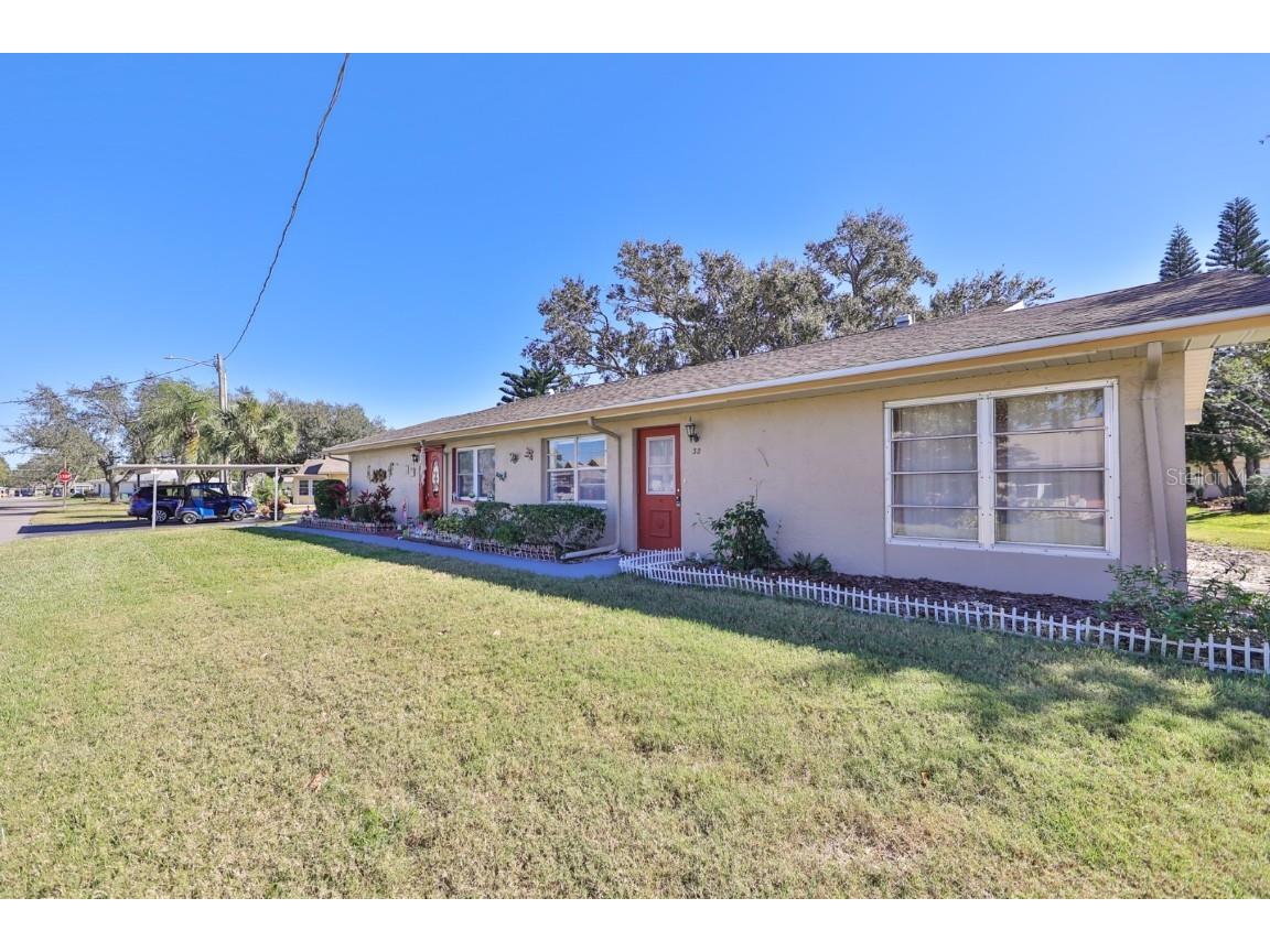 1904 Canterbury Lane #32 Sun City Center FL 33573 T3423535 image1