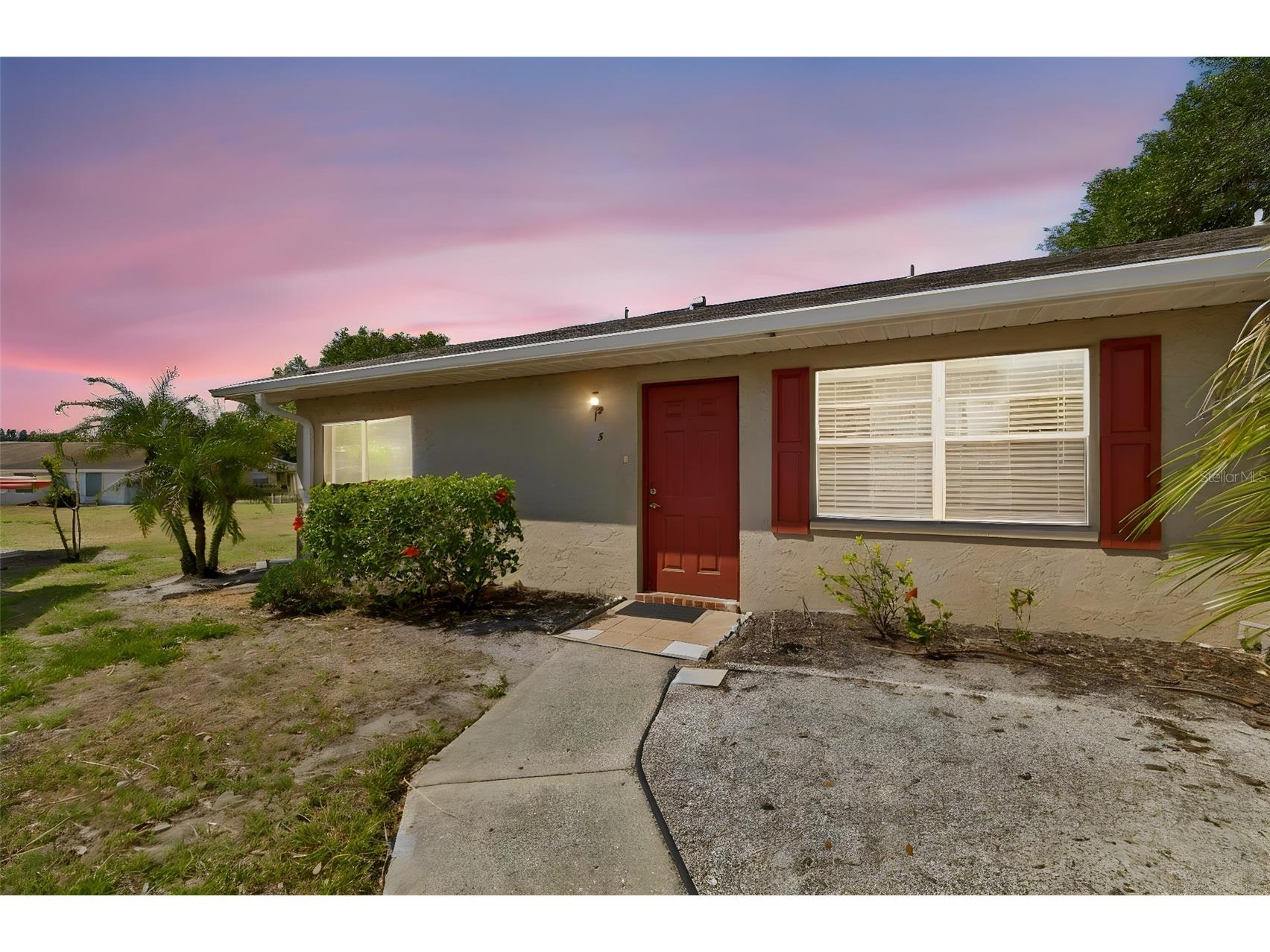 1904 Canterbury Lane #5 Sun City Center FL 33573 TB8498130 image2