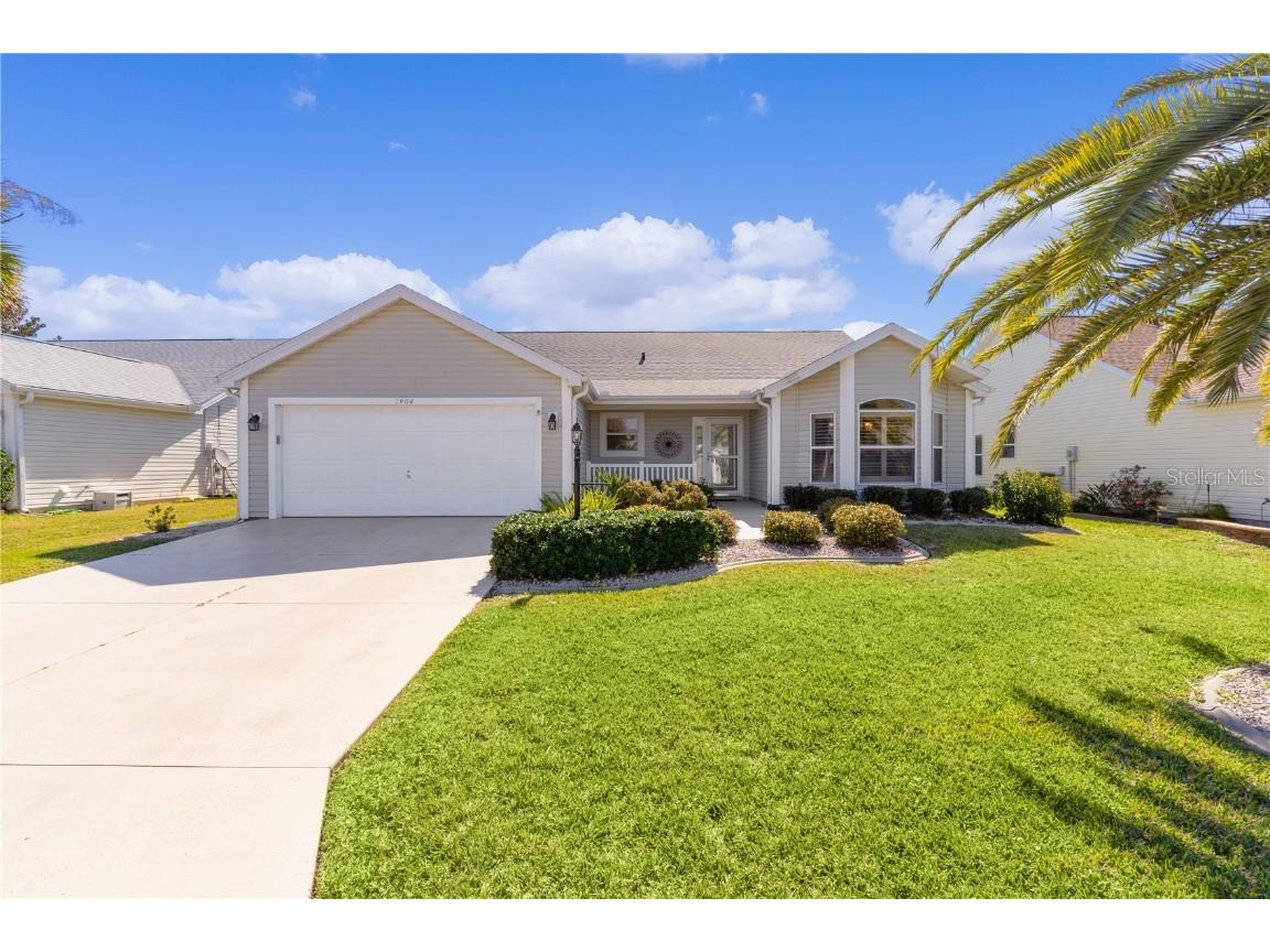 1904 Diaz Lane The Villages FL 32159 G5078882 image1