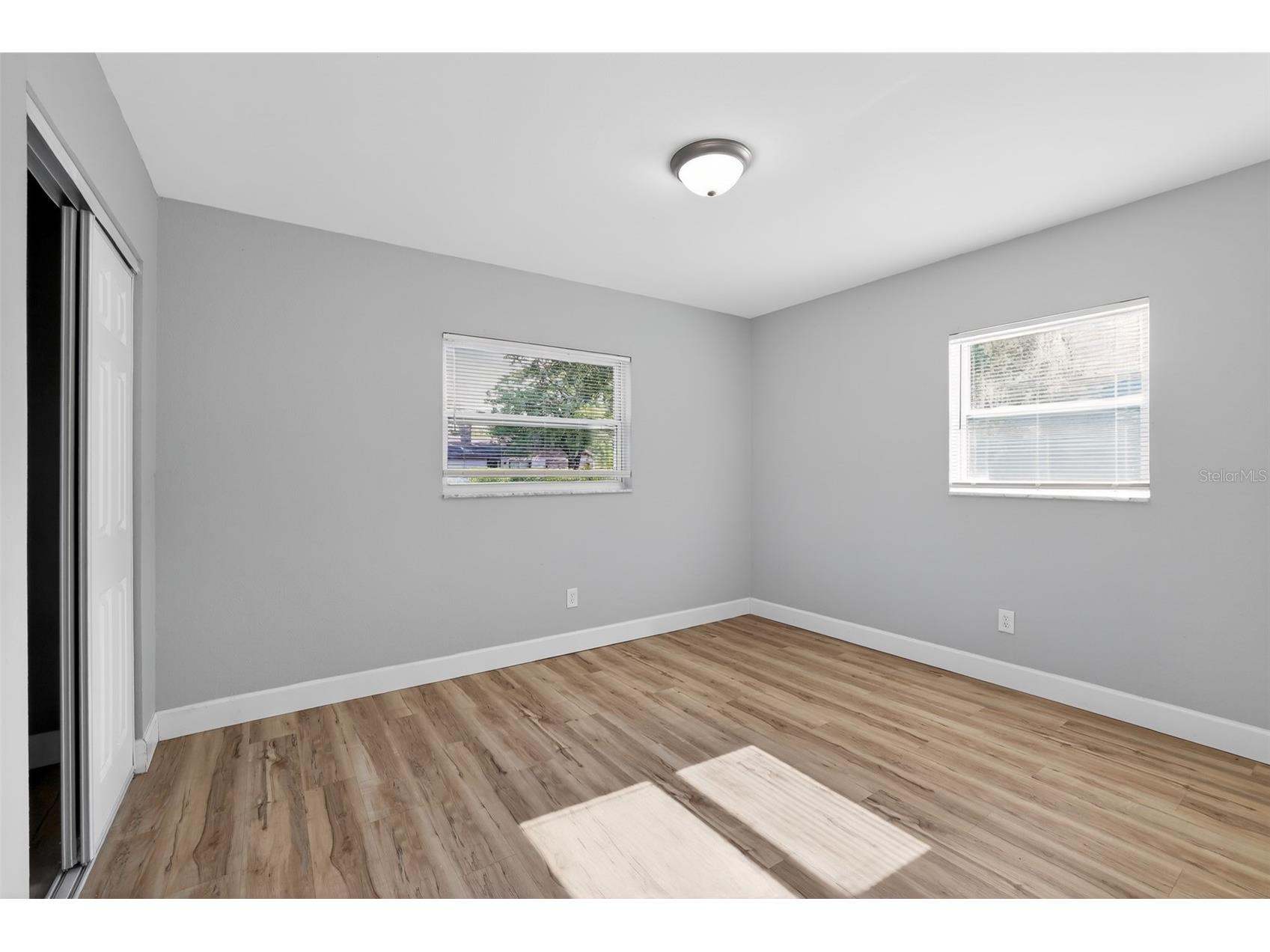 1904 E 115th Avenue Tampa FL 33612 O6412023 image14