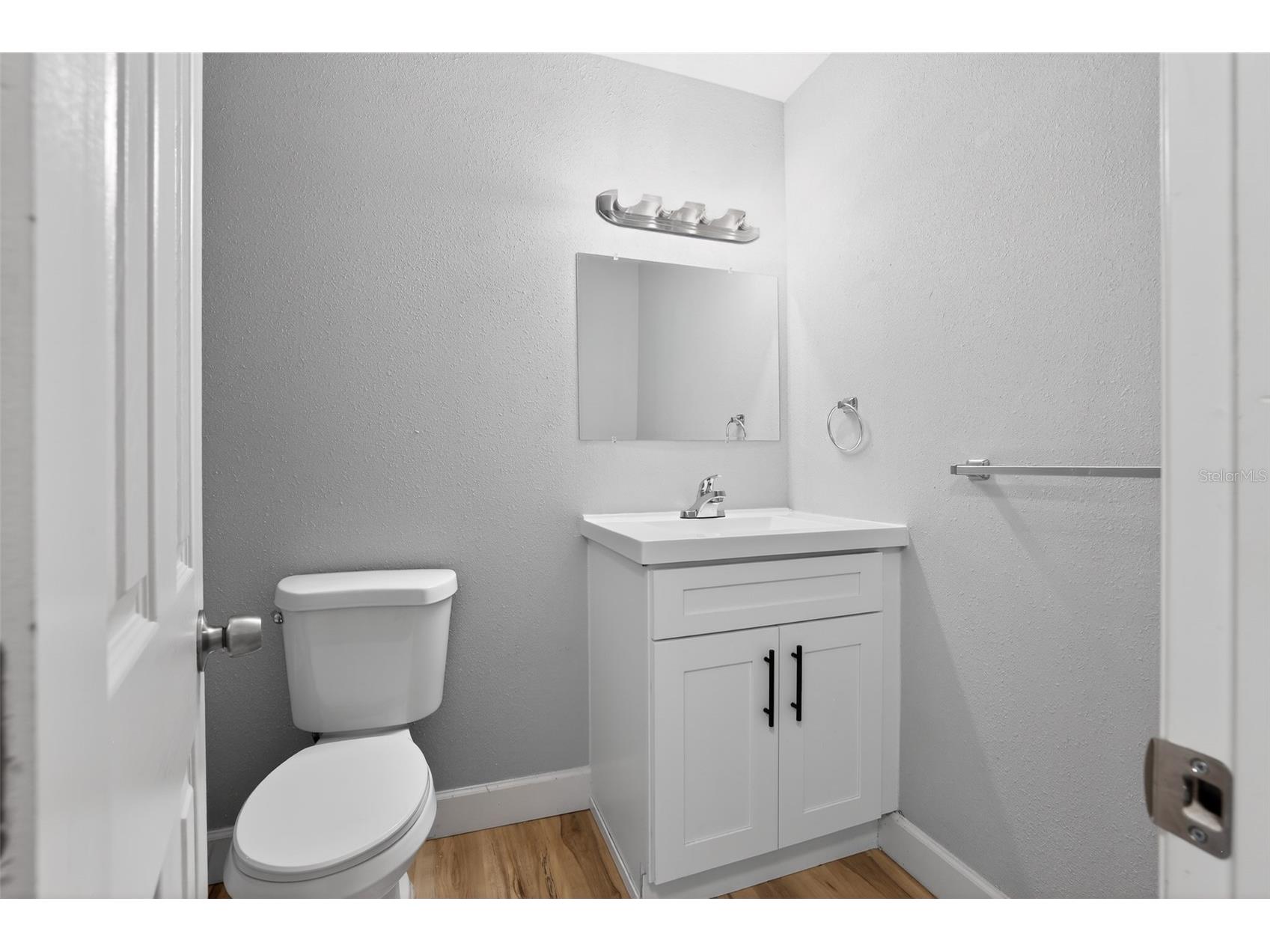 1904 E 115th Avenue Tampa FL 33612 O6412023 image18