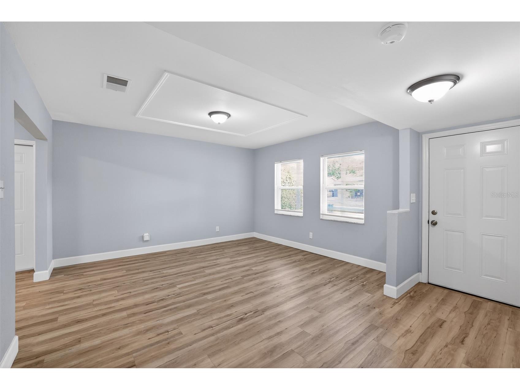 1904 E 115th Avenue Tampa FL 33612 O6412023 image4