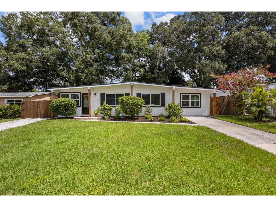 1904 E Robson Street Tampa FL 33610 T3464462 image1