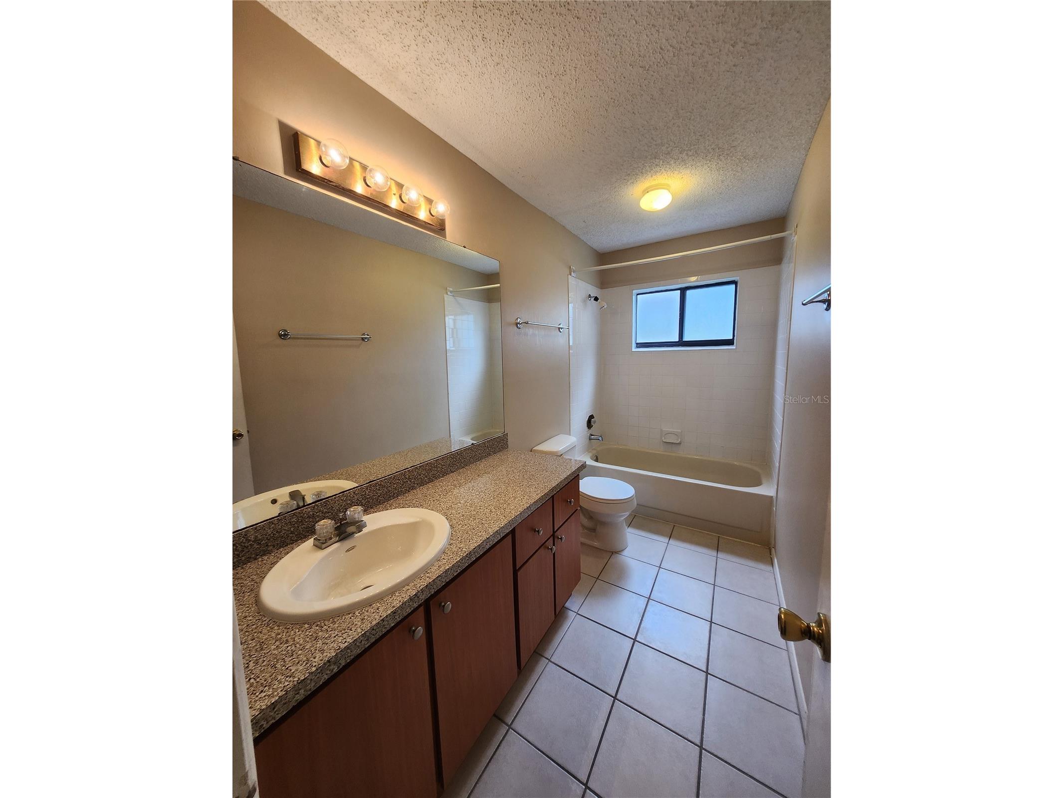 1904 Firethorn Court Brandon FL 33511 TB8512837 image15