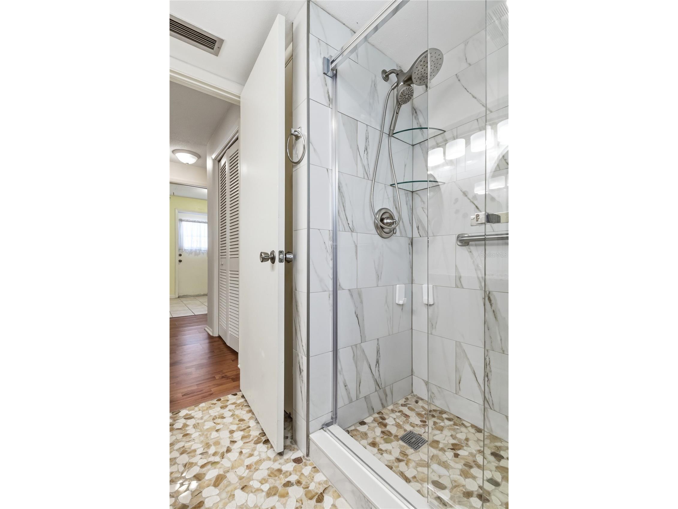 1904 Granada Court Clearwater FL 33764 TB8495981 image30