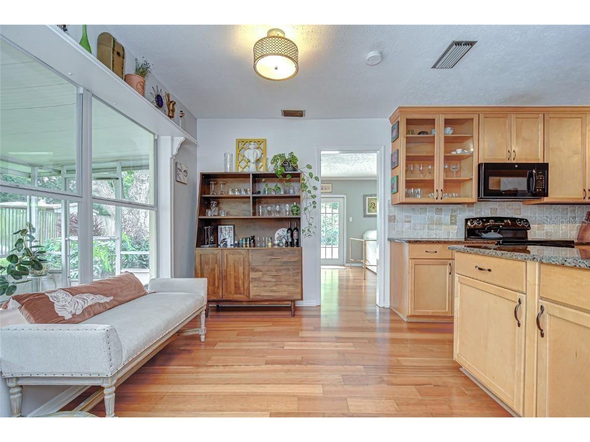 1904 Little Cove Tampa FL 33613 TB8460230 image10