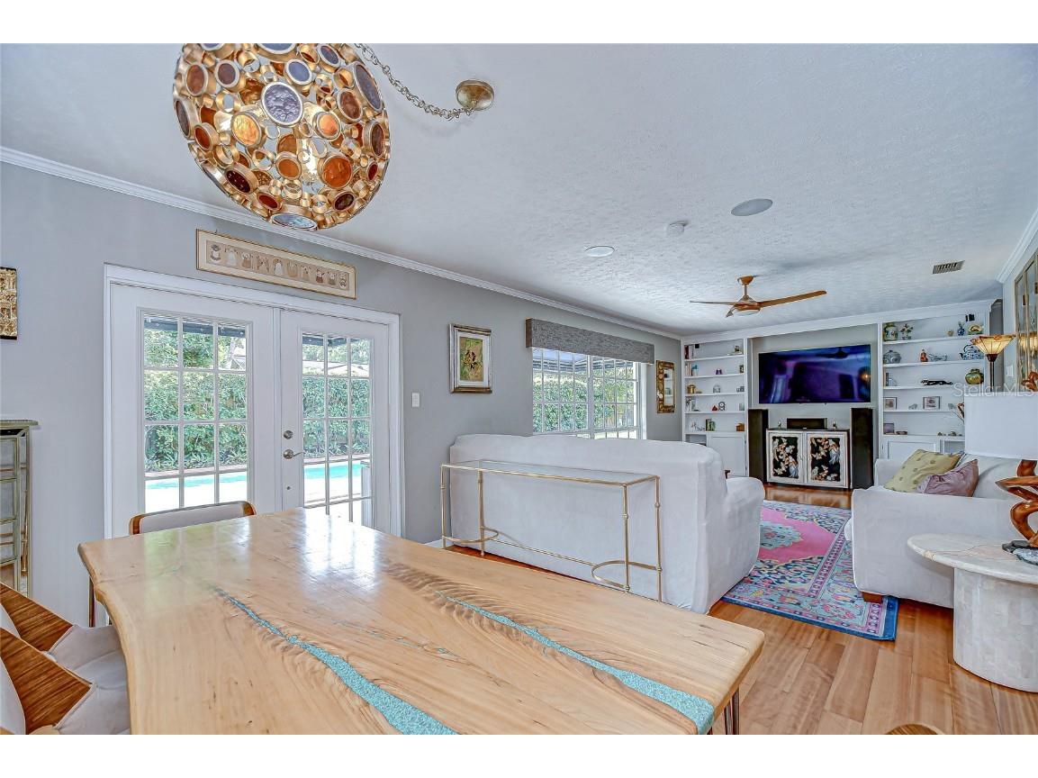 1904 Little Cove Tampa FL 33613 TB8460230 image16