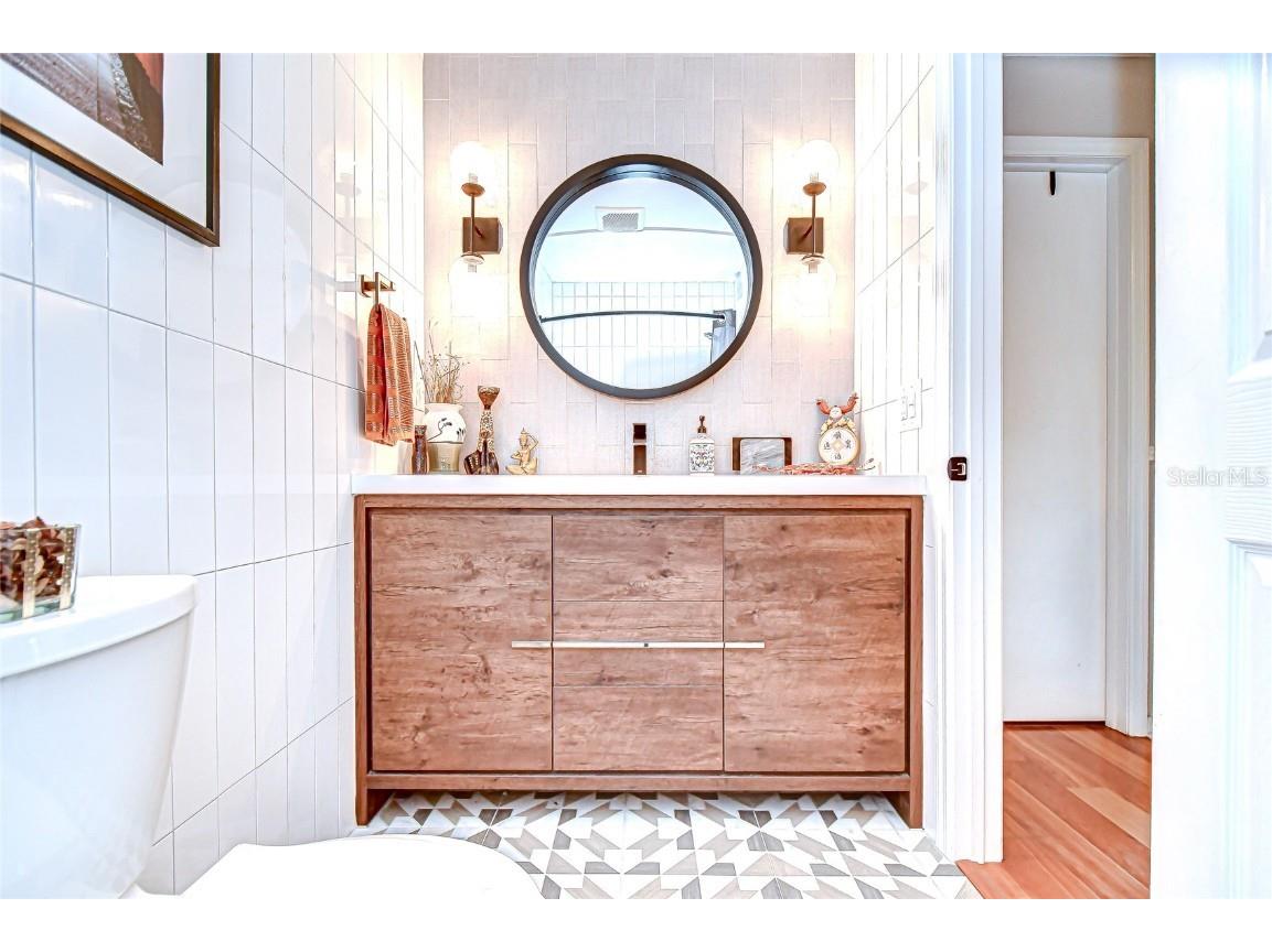 1904 Little Cove Tampa FL 33613 TB8460230 image21