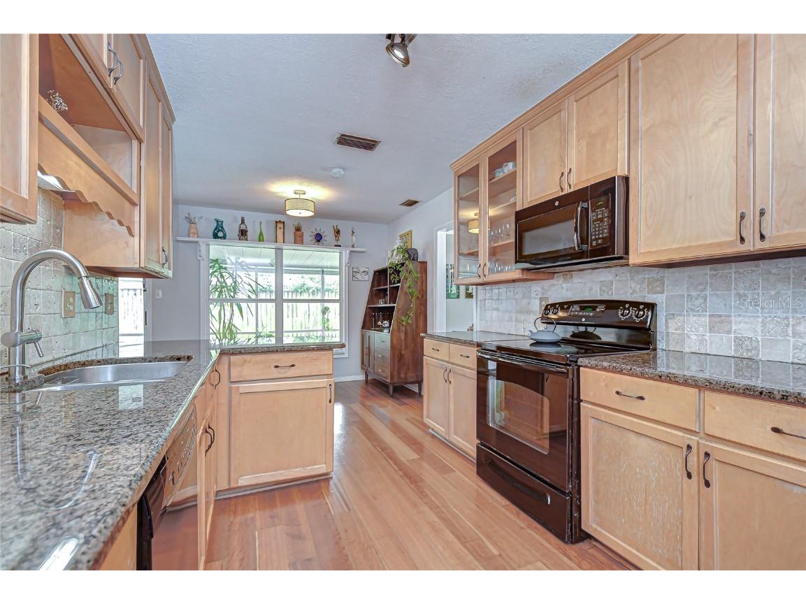 1904 Little Cove Tampa FL 33613 TB8460230 image5