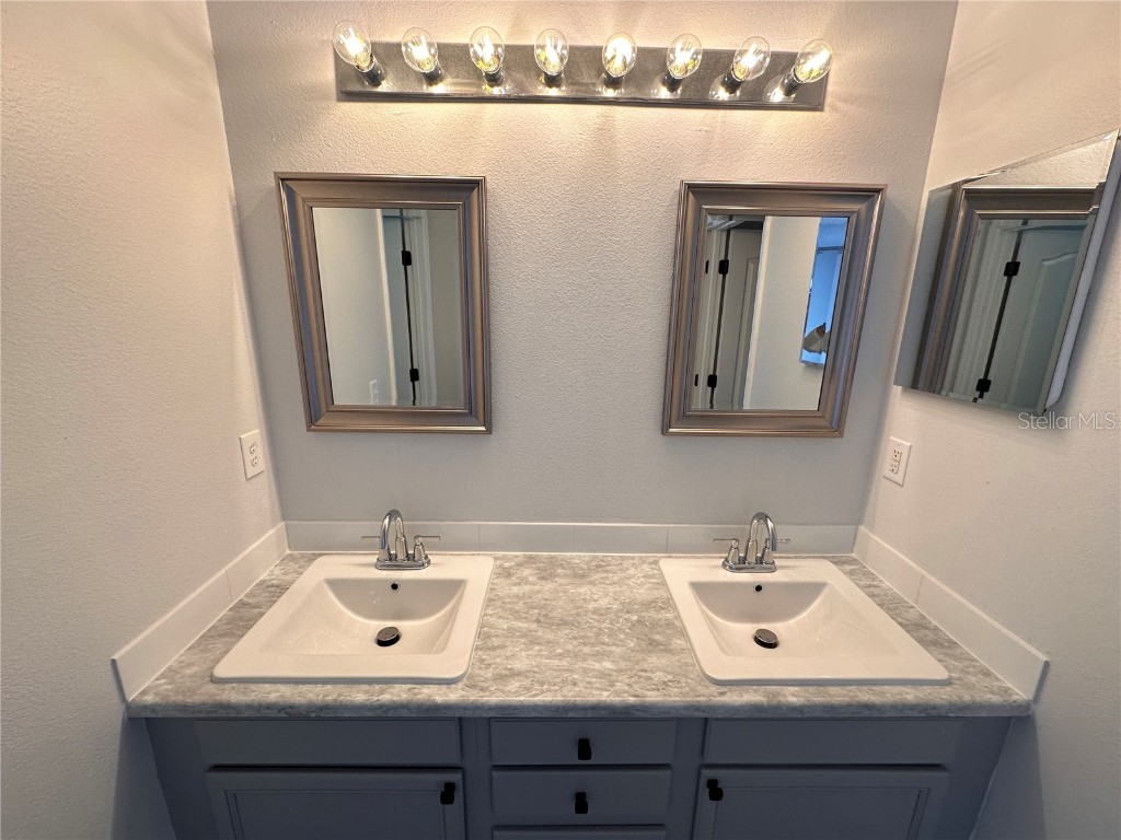 1904 Manatee Drive Kissimmee FL 34759 O6201611 image10