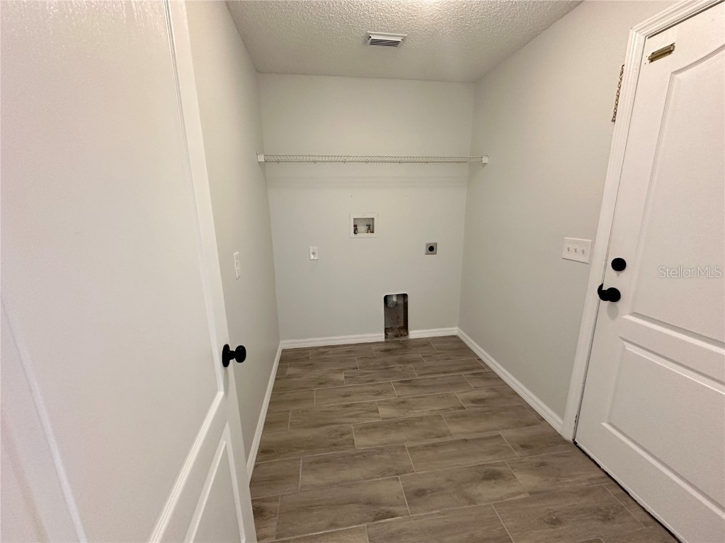 1904 Manatee Drive Kissimmee FL 34759 O6201611 image16