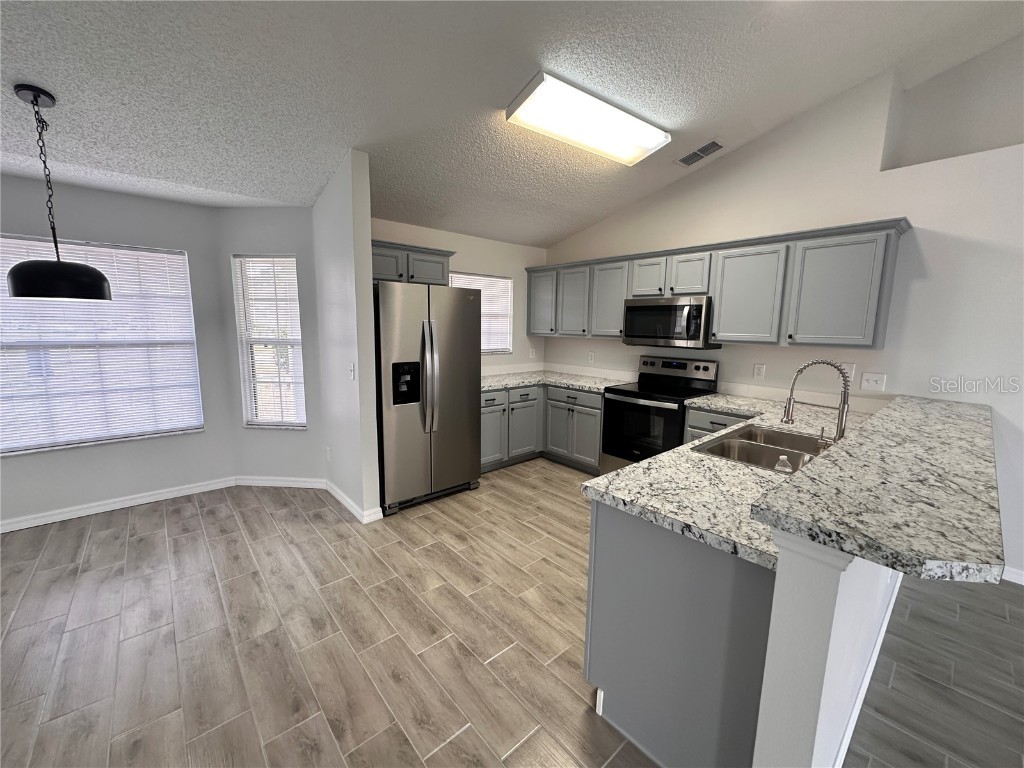 1904 Manatee Drive Kissimmee FL 34759 O6201611 image6