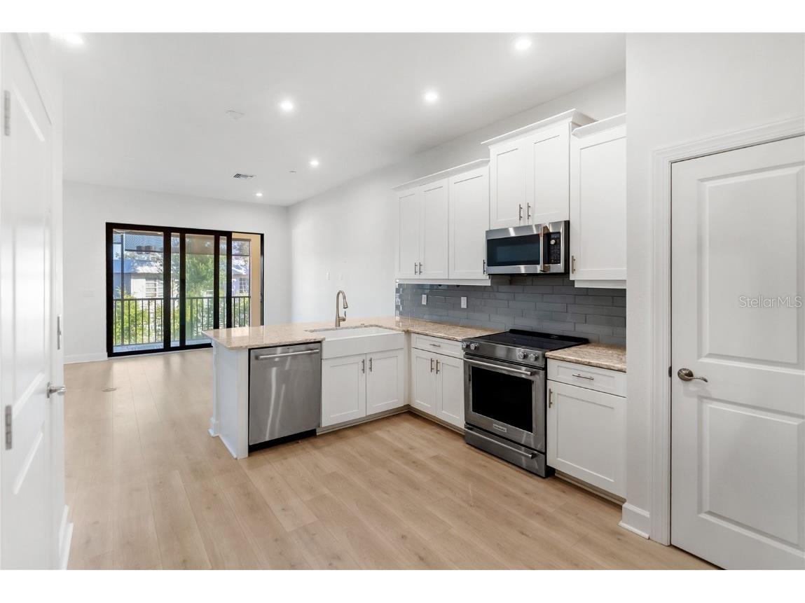 1904 Monte Carlo Drive #1102 Sarasota FL 34231 A4672726 image11