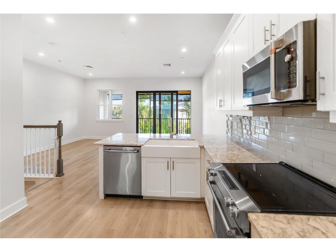 1904 Monte Carlo Drive #1102 Sarasota FL 34231 A4672726 image12