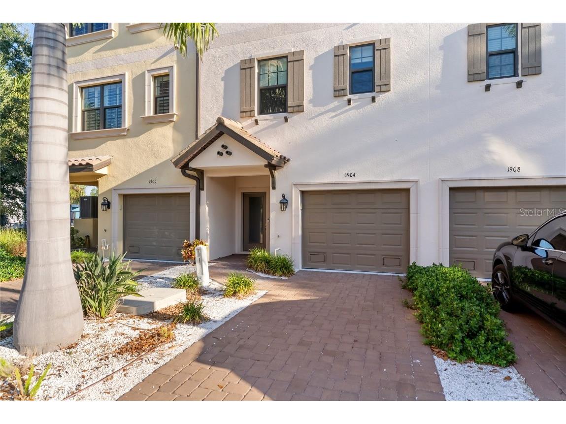1904 Monte Carlo Drive #1102 Sarasota FL 34231 A4672726 image3