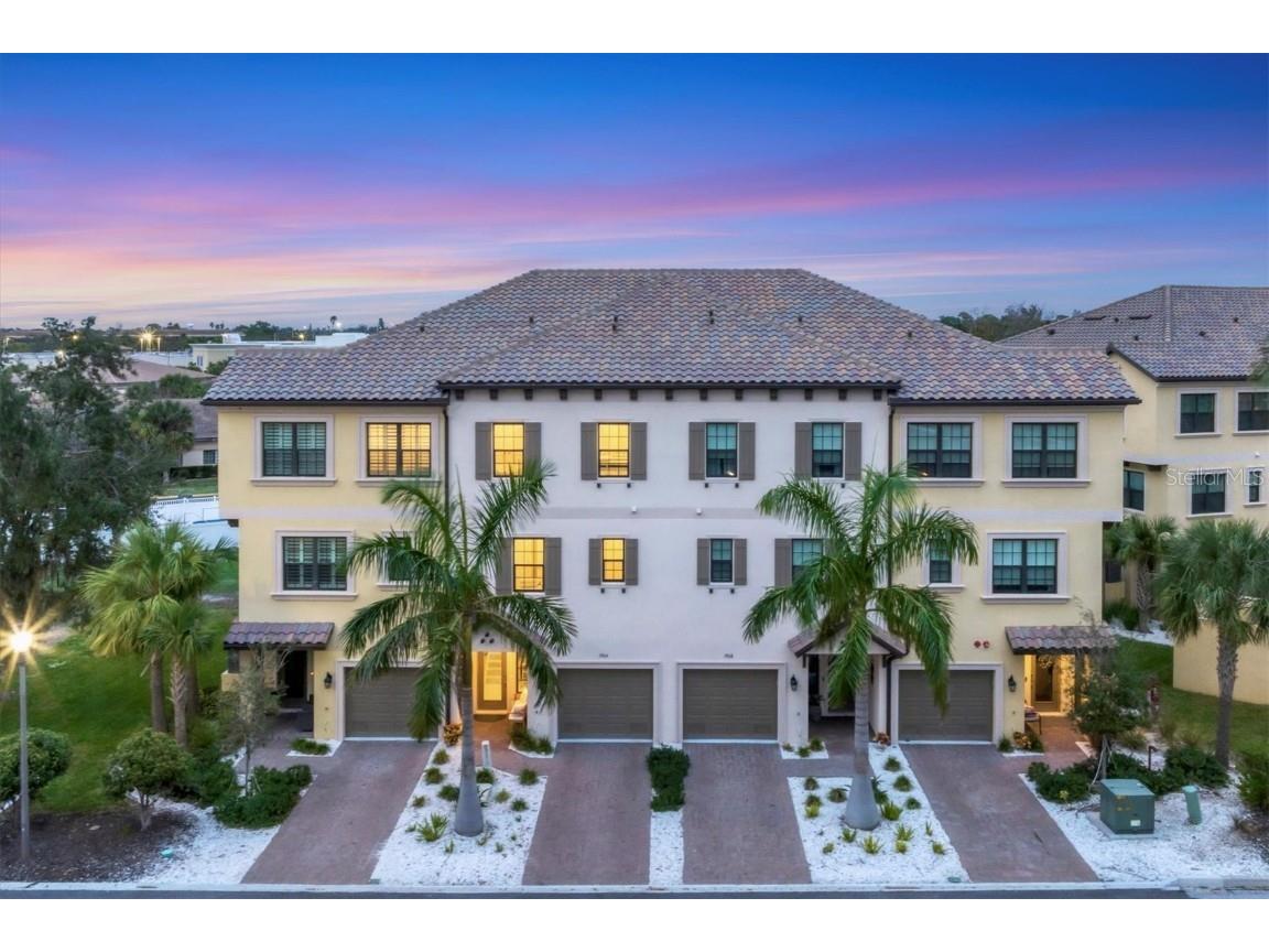 1904 Monte Carlo Drive Sarasota FL 34231 - PHILLIPPI CREEK A4594951 image1