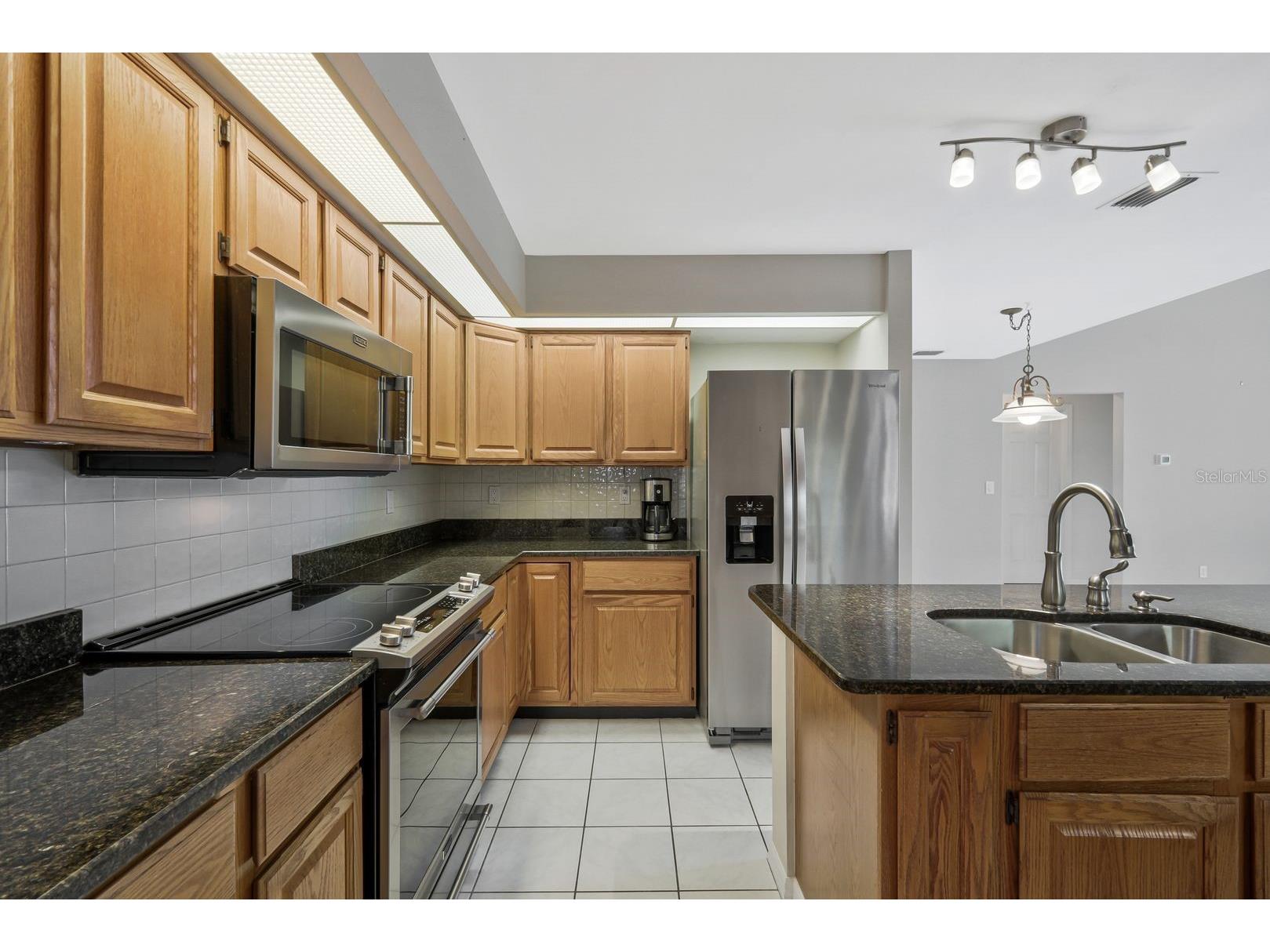 1904 SE 36th Terrace Cape Coral FL 33904 TB8488283 image4