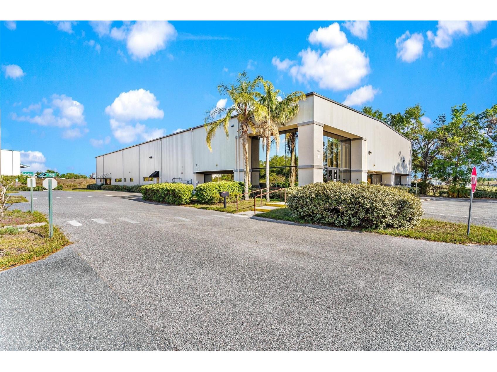 1904 Thomas Avenue #102 Leesburg FL 34748 G5108266 image1