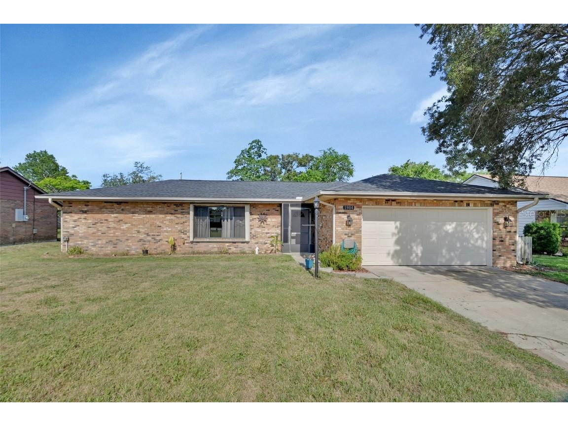 1904 Viking Avenue Deltona FL 32725 V4942799 image1