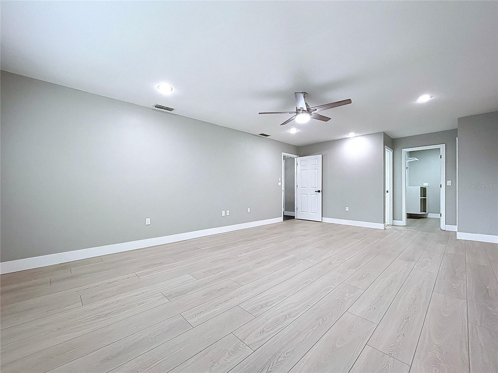 1904 Vista View Drive Lakeland FL 33813 B4902050 image64