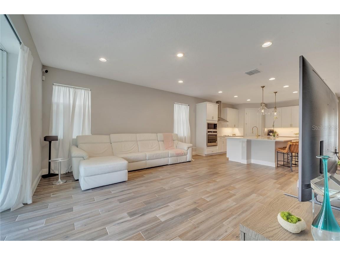 19041 Blueleaf Street Orlando FL 32827 S5132420 image28