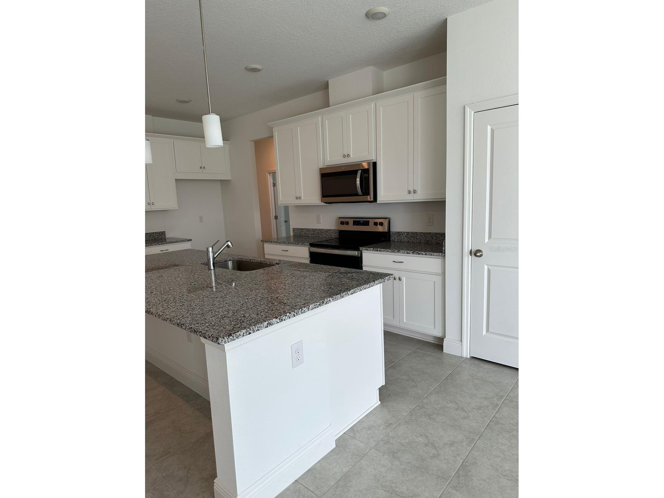 19044 Blueleaf Street Orlando FL 32827 S5144077 image5
