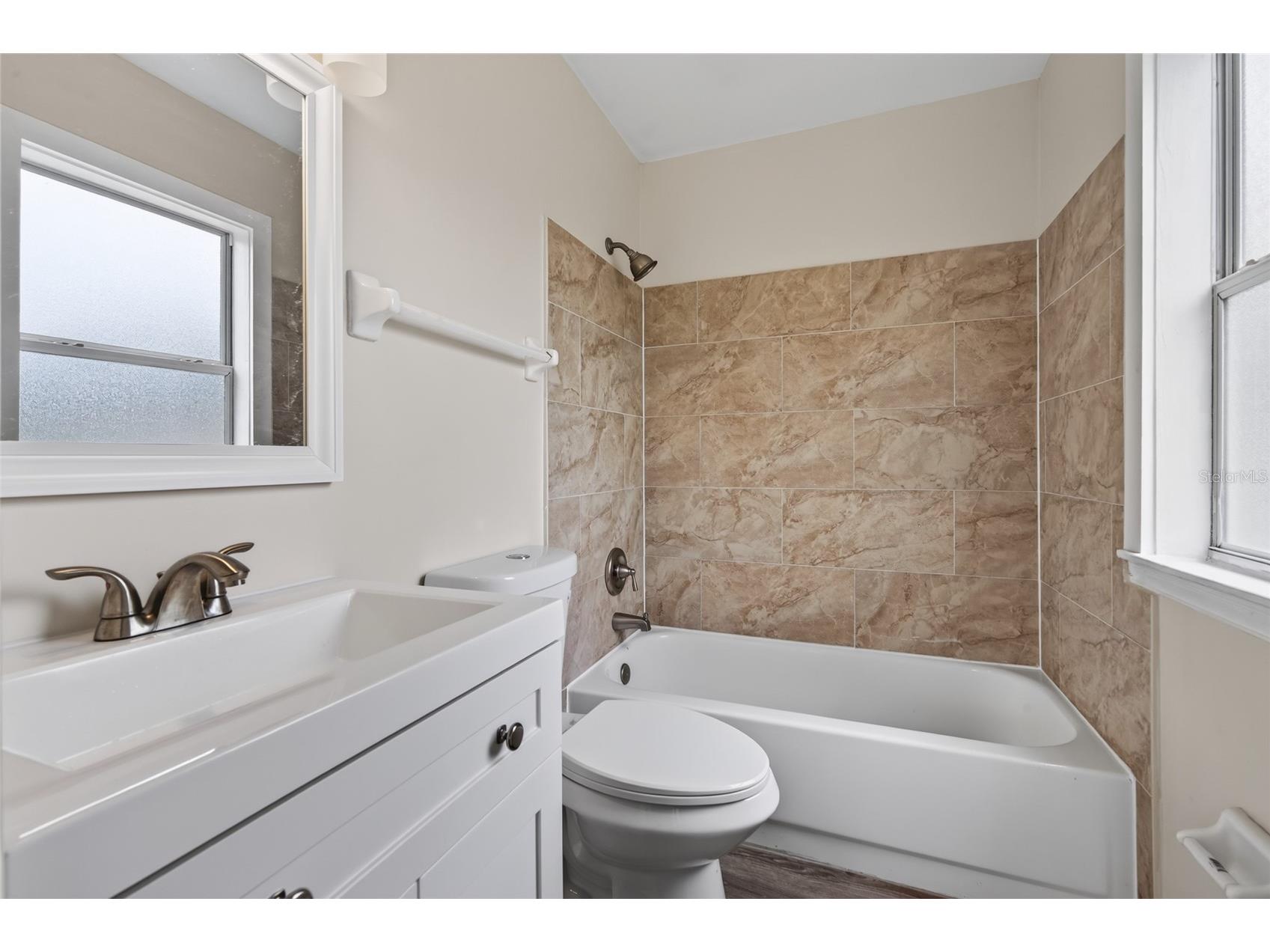 1905 24th Street S Saint Petersburg FL 33712 TB8526133 image14