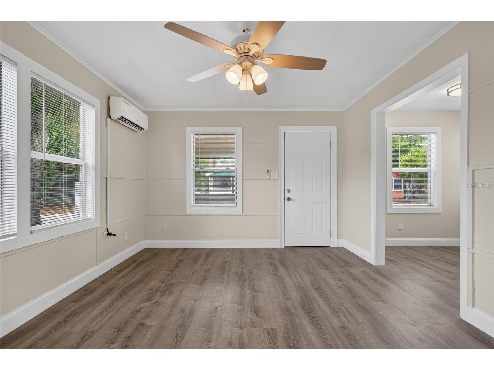 1905 24th Street S Saint Petersburg FL 33712 TB8526133 image40