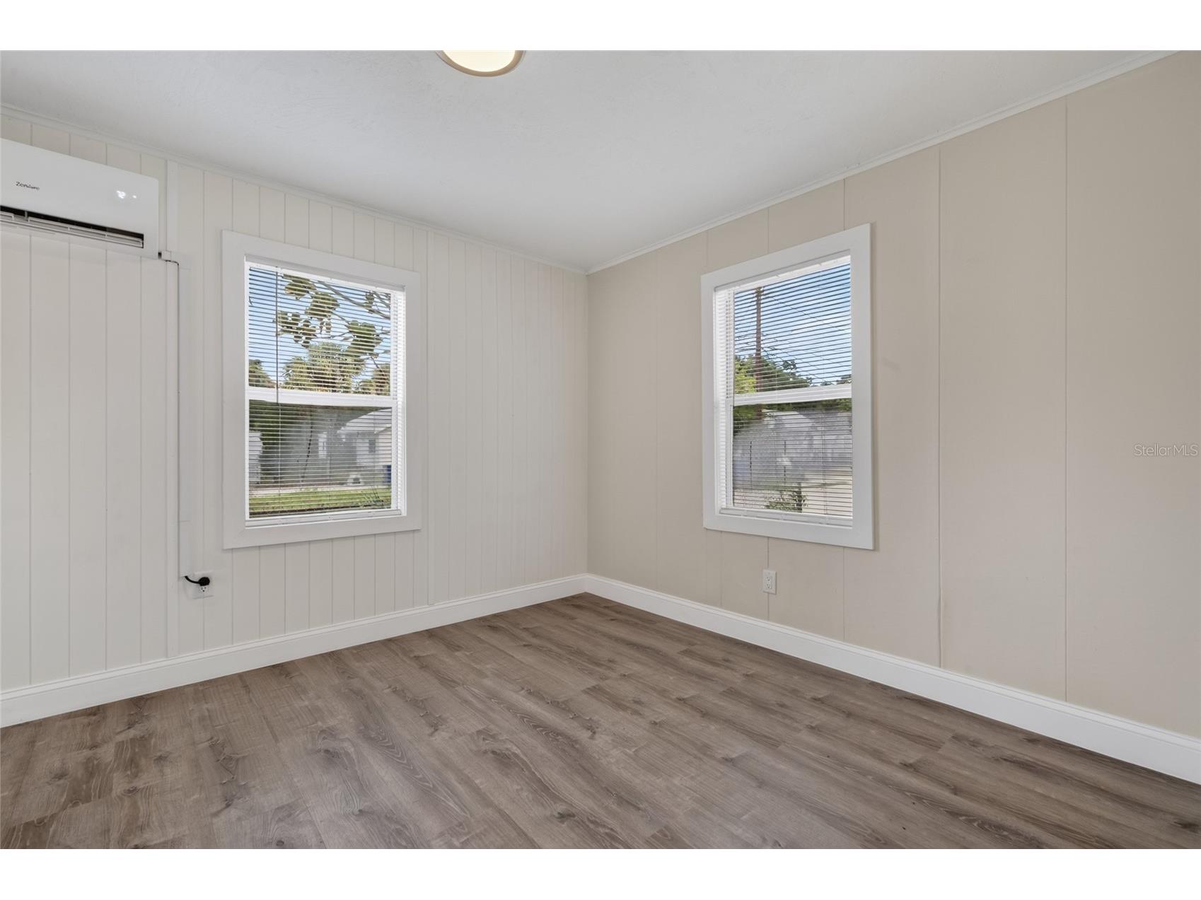 1905 24th Street S Saint Petersburg FL 33712 TB8526133 image45