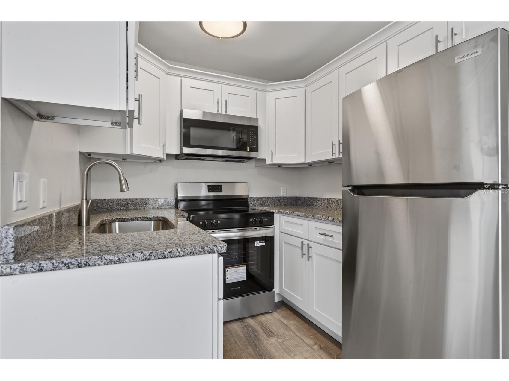 1905 24th Street S Saint Petersburg FL 33712 TB8526133 image6