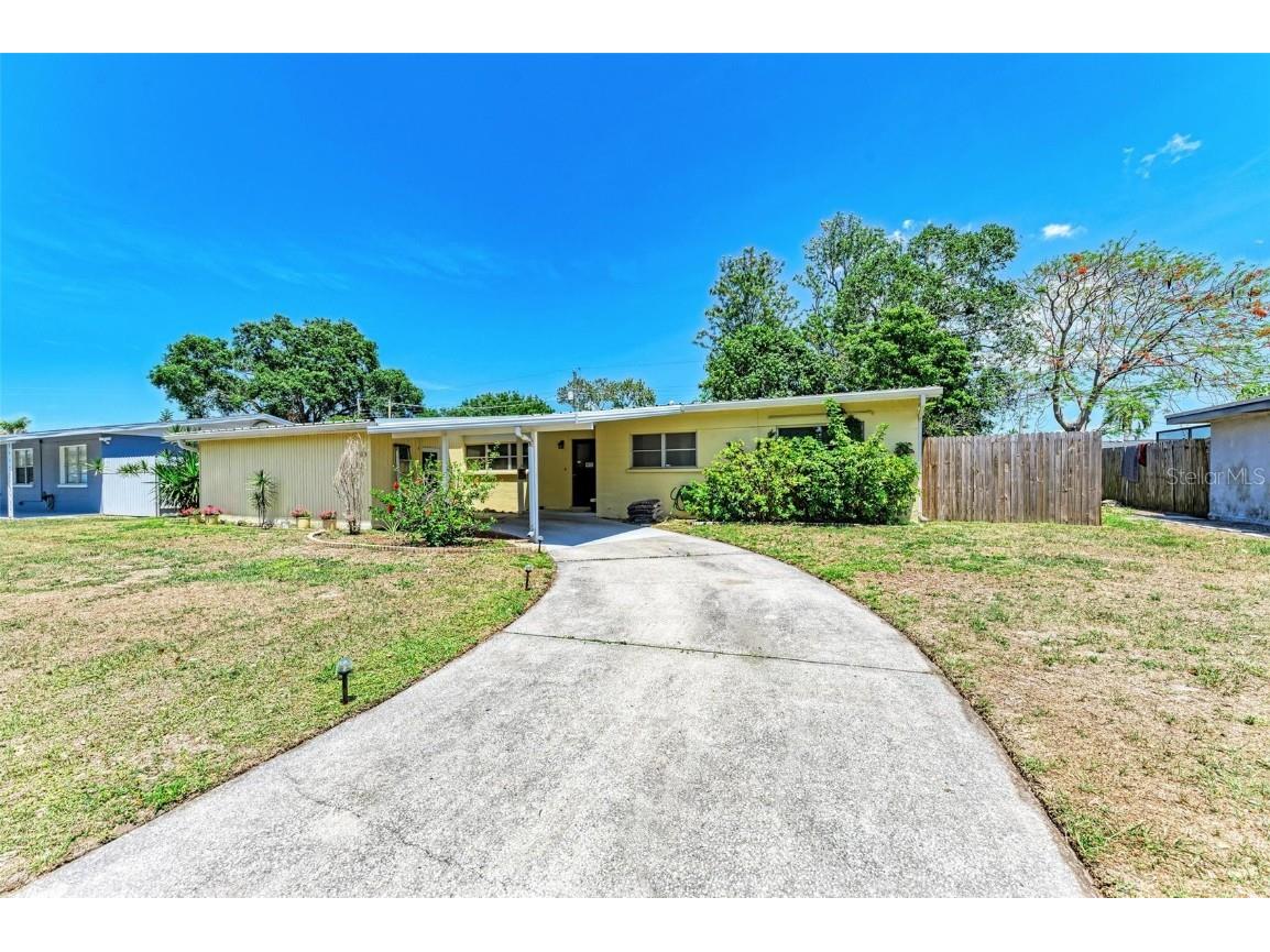 1905 32nd Street W Bradenton FL 34205 A4569664 image1