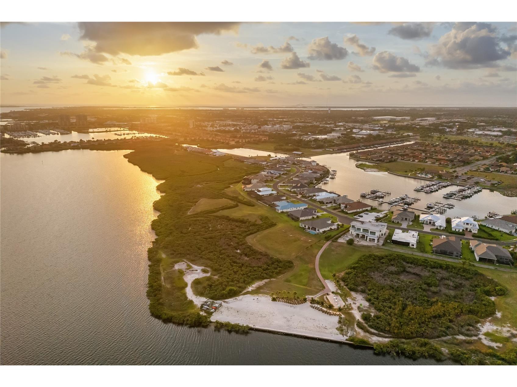 1905 4th Street E Palmetto FL 34221 A4698935 image3