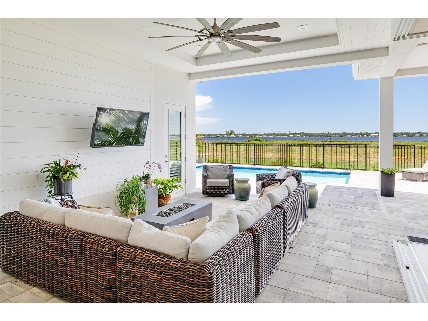 1905 4th Street E Palmetto FL 34221 A4698935 image4