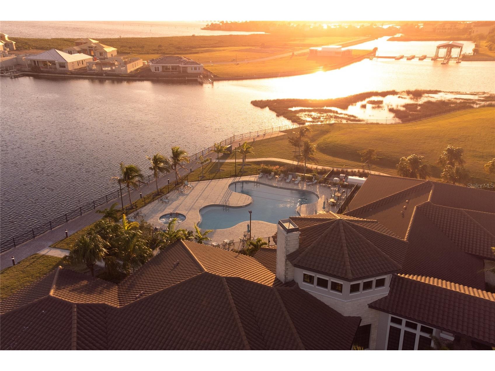 1905 4th Street E Palmetto FL 34221 A4698935 image75