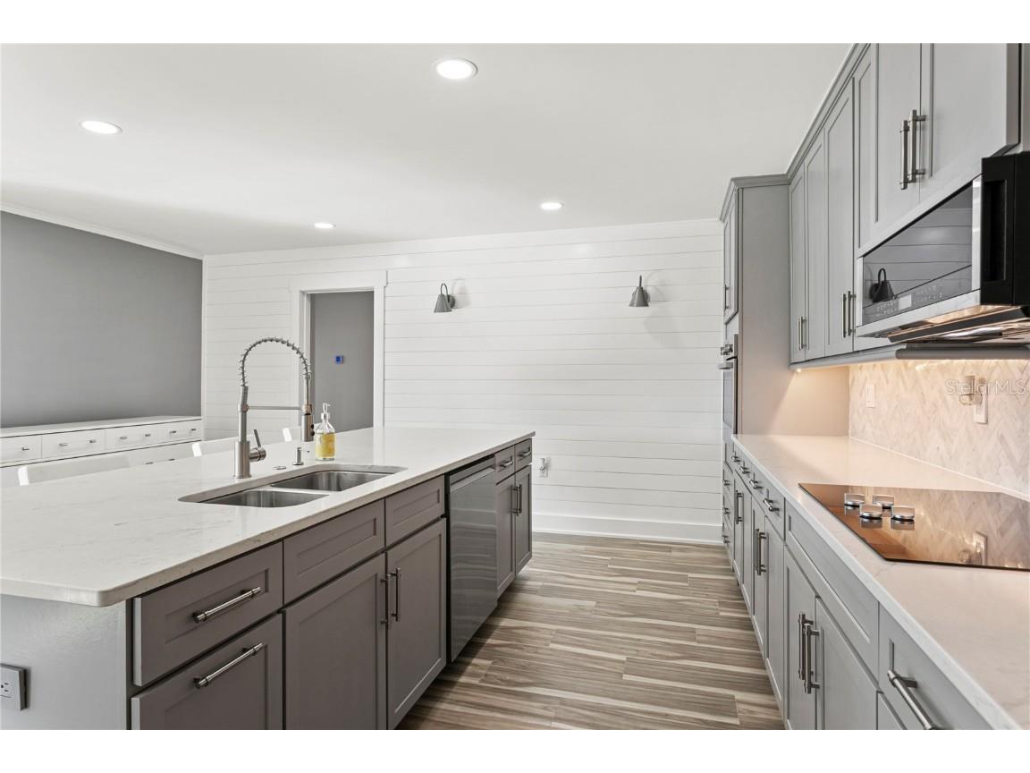 1905 4th Street W Palmetto FL 34221 - MANATEE RIVER A4670702 image10