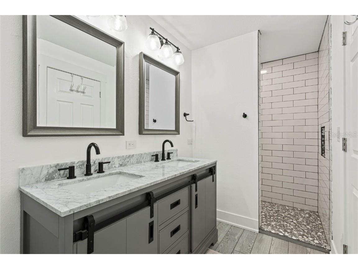 1905 4th Street W Palmetto FL 34221 - MANATEE RIVER A4670702 image17