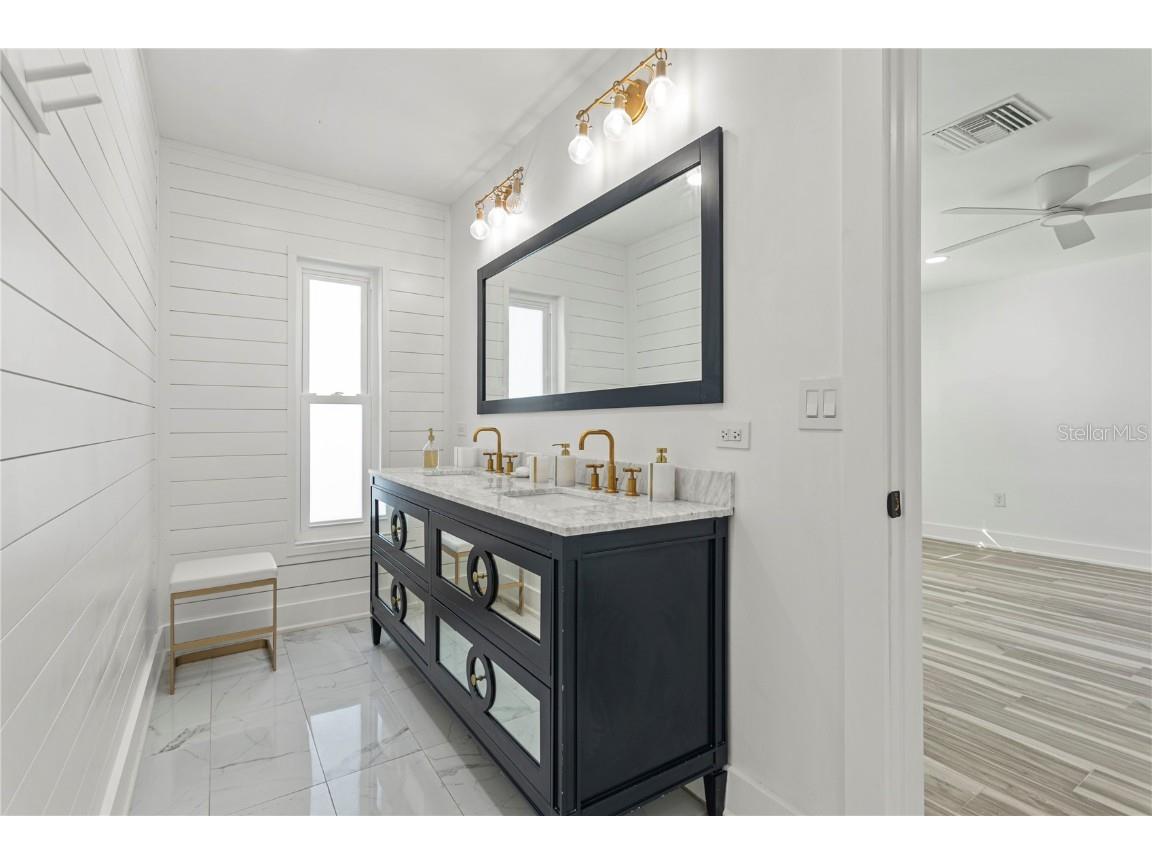 1905 4th Street W Palmetto FL 34221 - MANATEE RIVER A4670702 image23