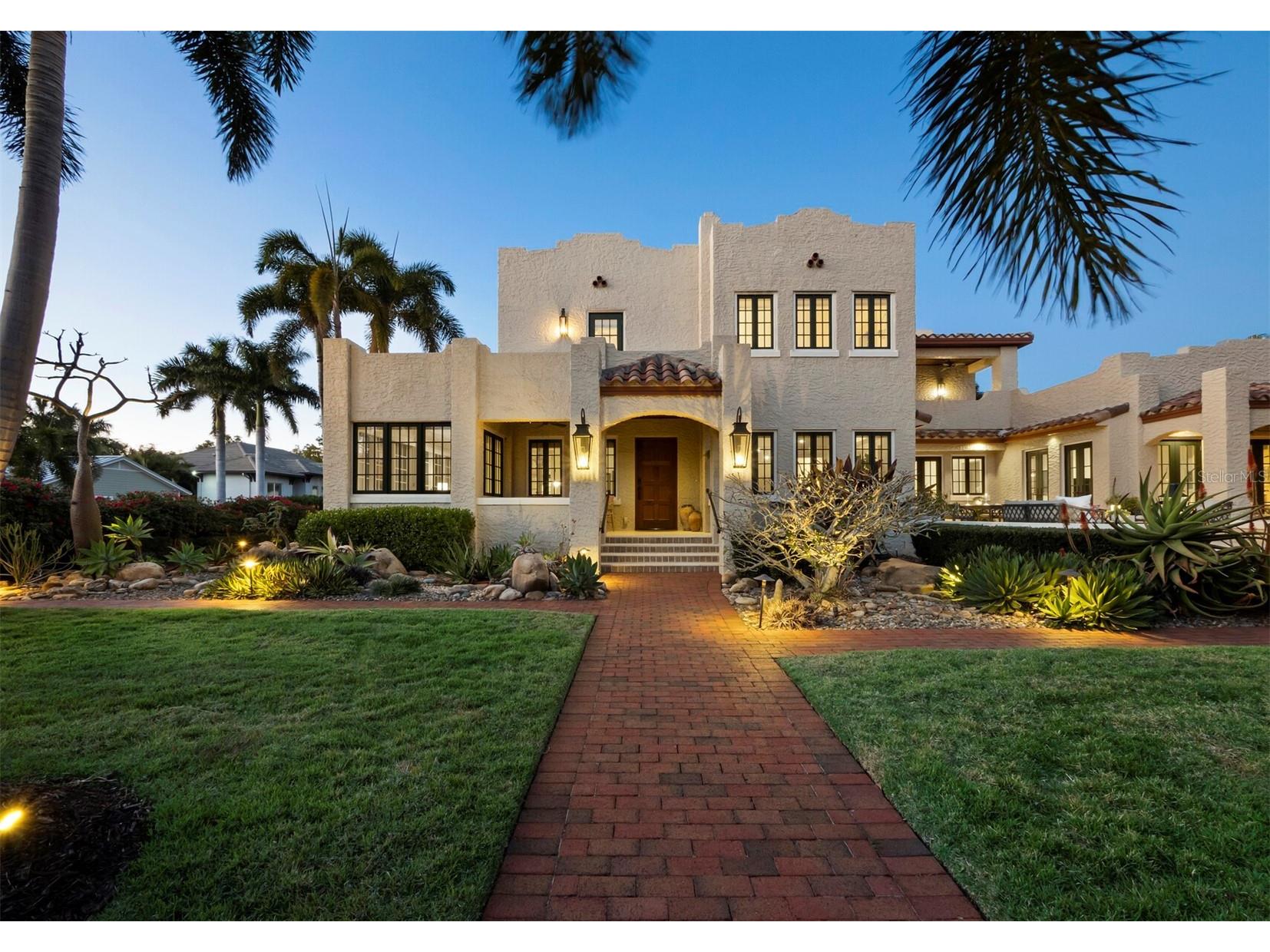 1905 Alta Vista Street Sarasota FL 34236 A4683764 image1
