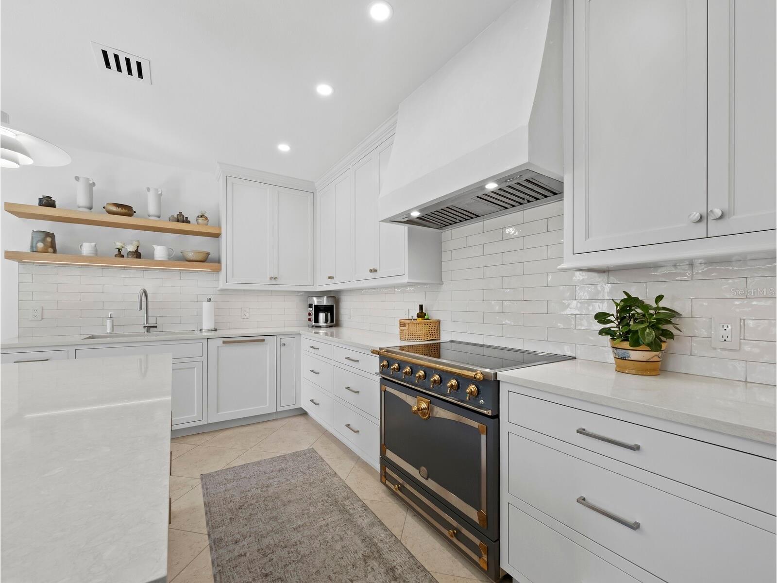1905 Alta Vista Street Sarasota FL 34236 A4683764 image10