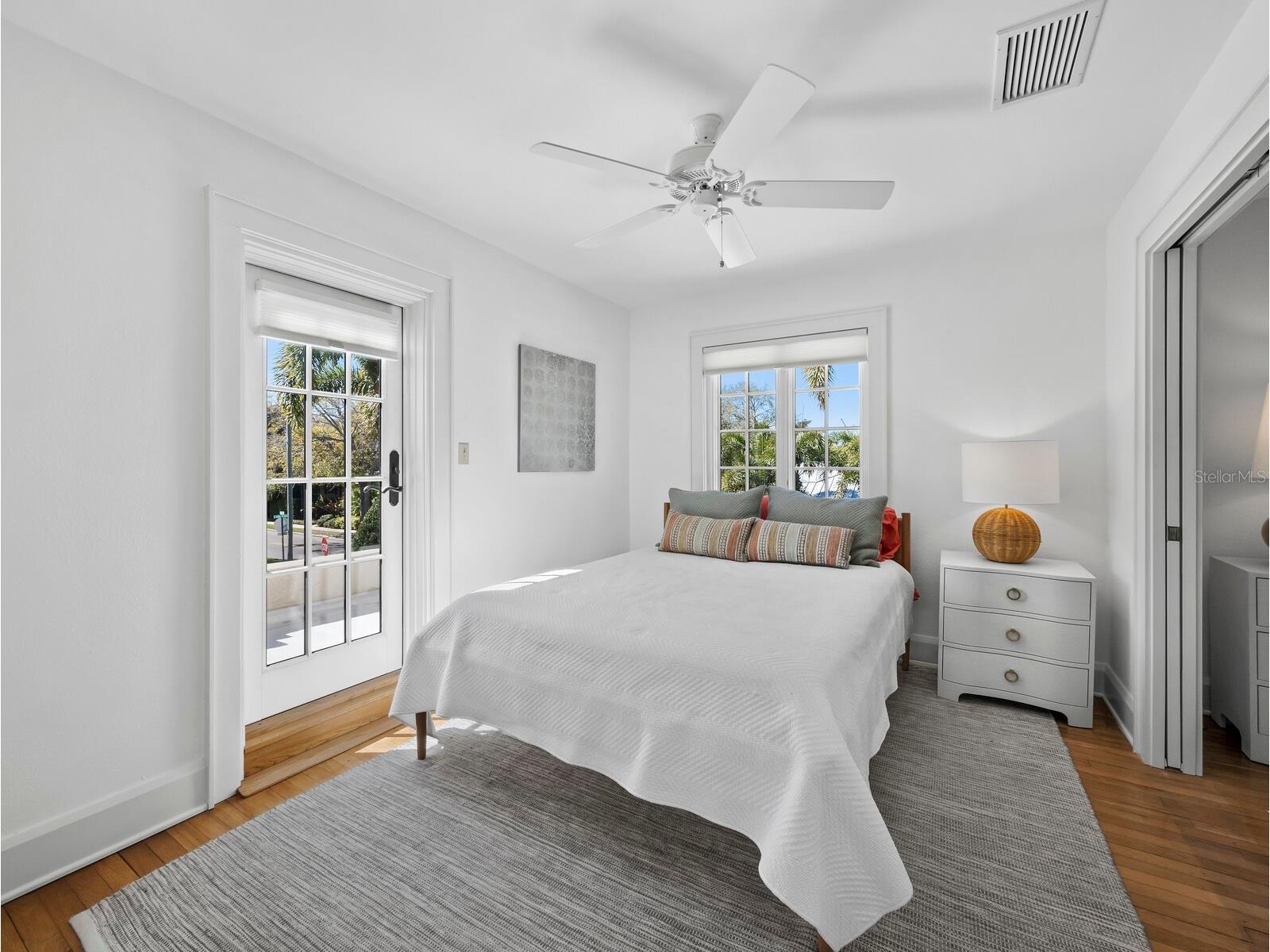 1905 Alta Vista Street Sarasota FL 34236 A4683764 image49