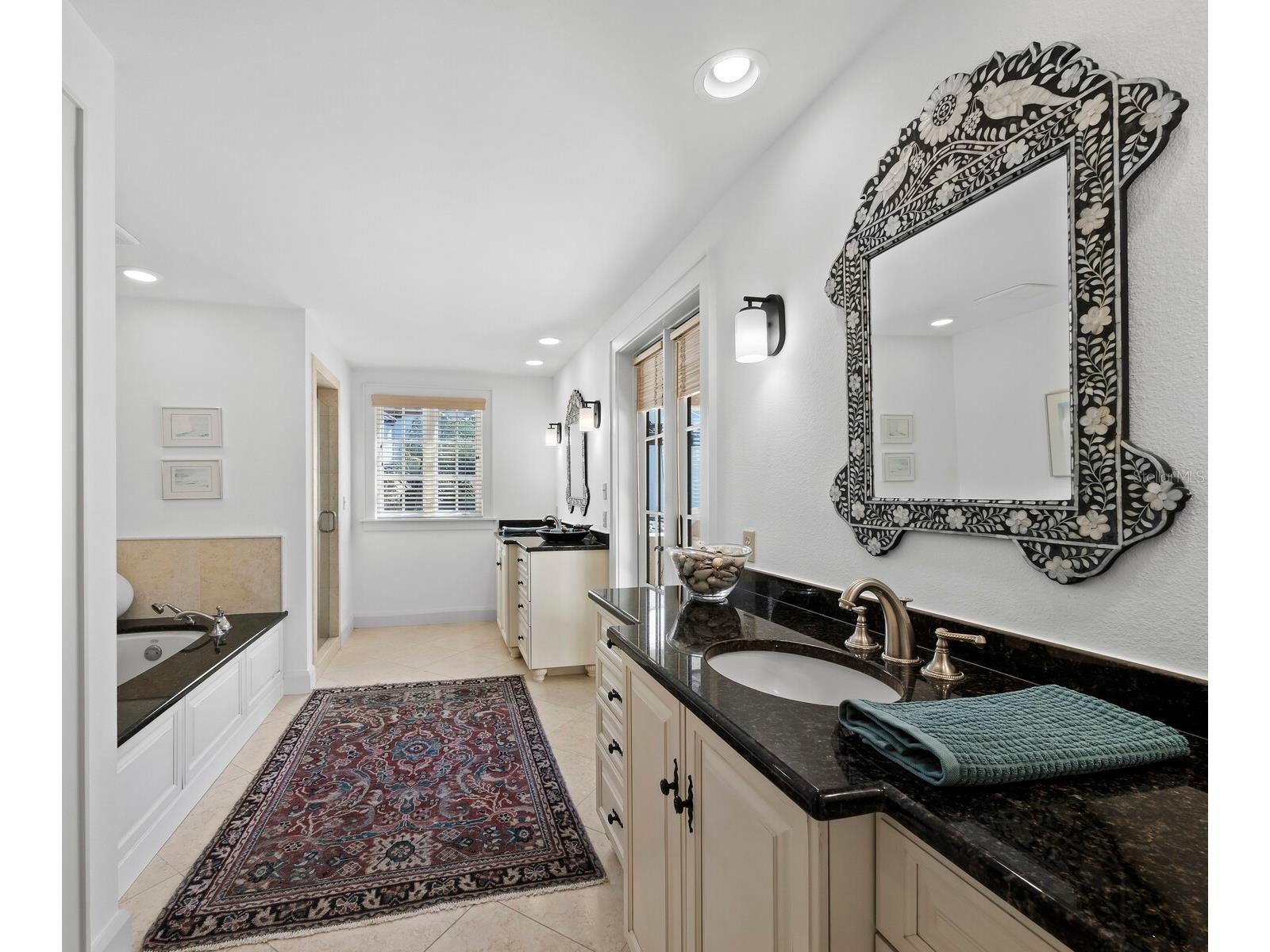 1905 Alta Vista Street Sarasota FL 34236 A4683764 image53