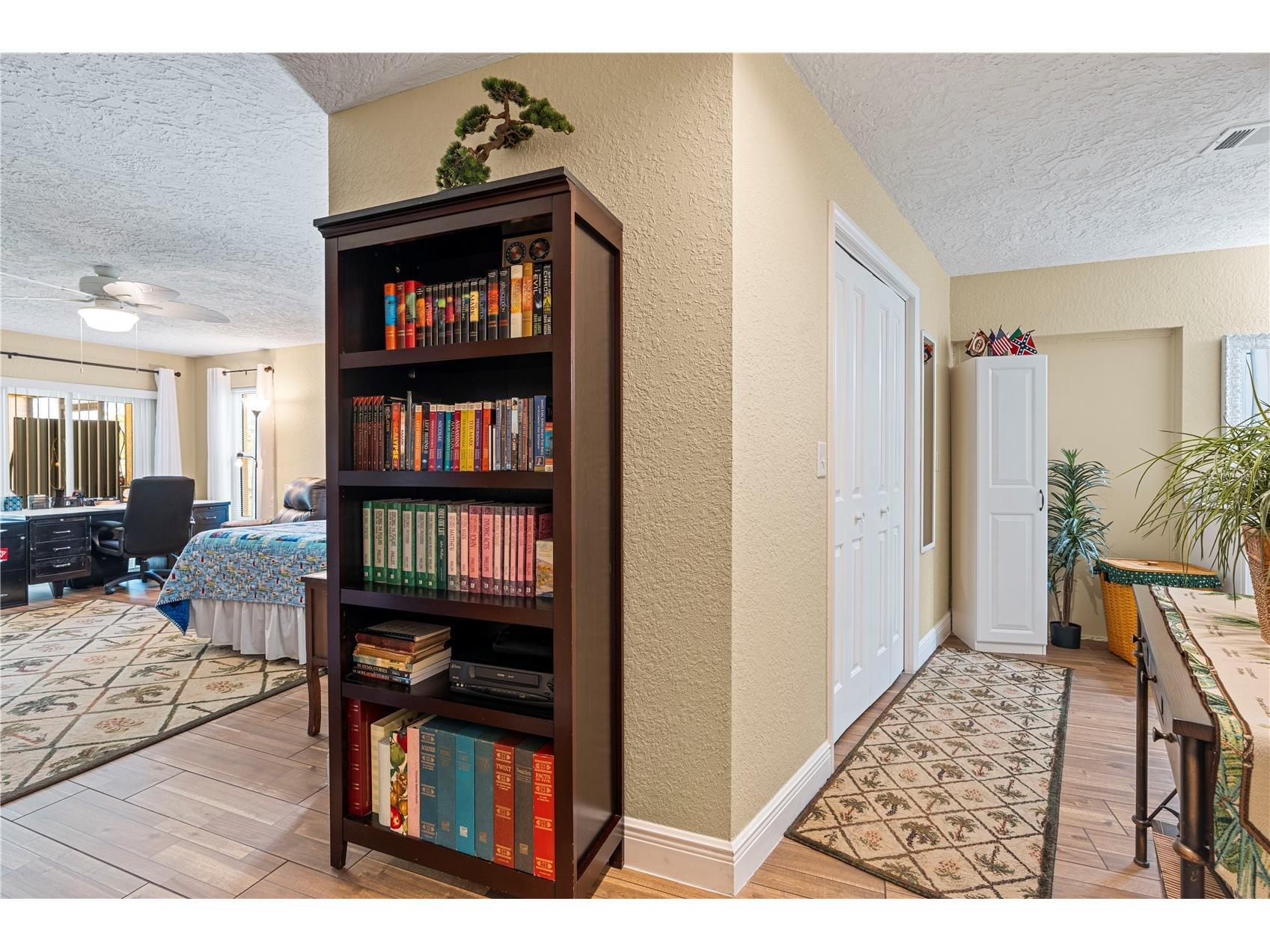1905 Country Club Court Plant City FL 33566 TB8463303 image17