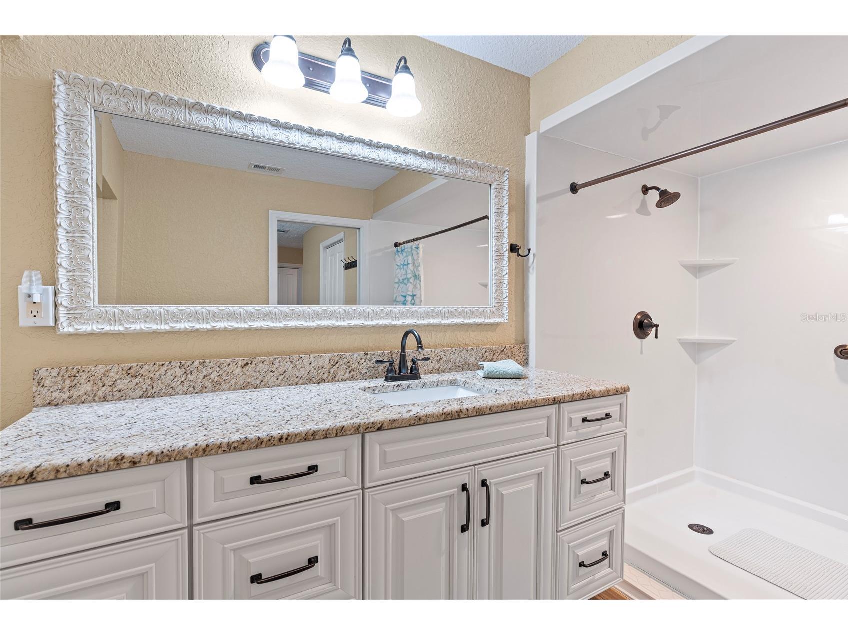 1905 Country Club Court Plant City FL 33566 TB8463303 image39