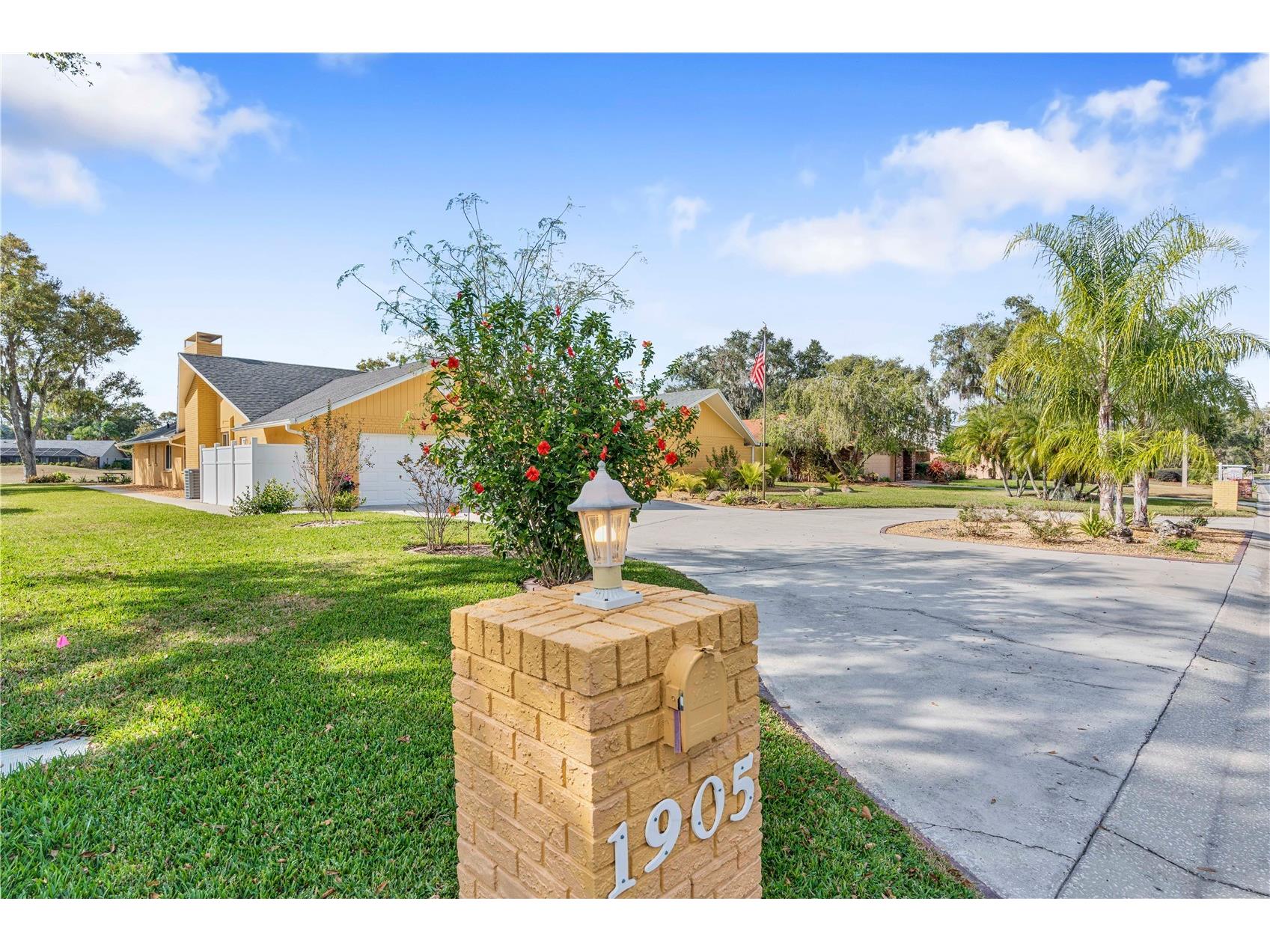 1905 Country Club Court Plant City FL 33566 TB8463303 image61