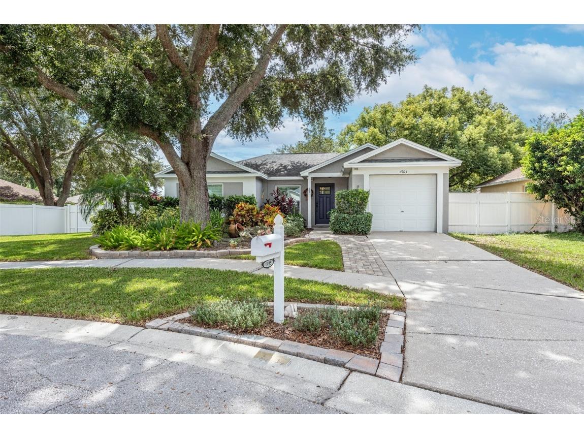 1905 Ellington Court Valrico FL 33594 TB8303675 image1