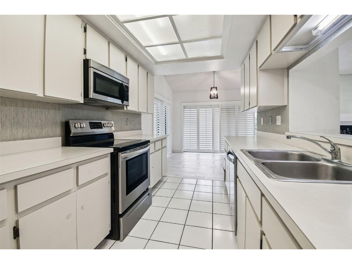 1905 Horseshoe Drive Plant City FL 33566 TB8435341 image13