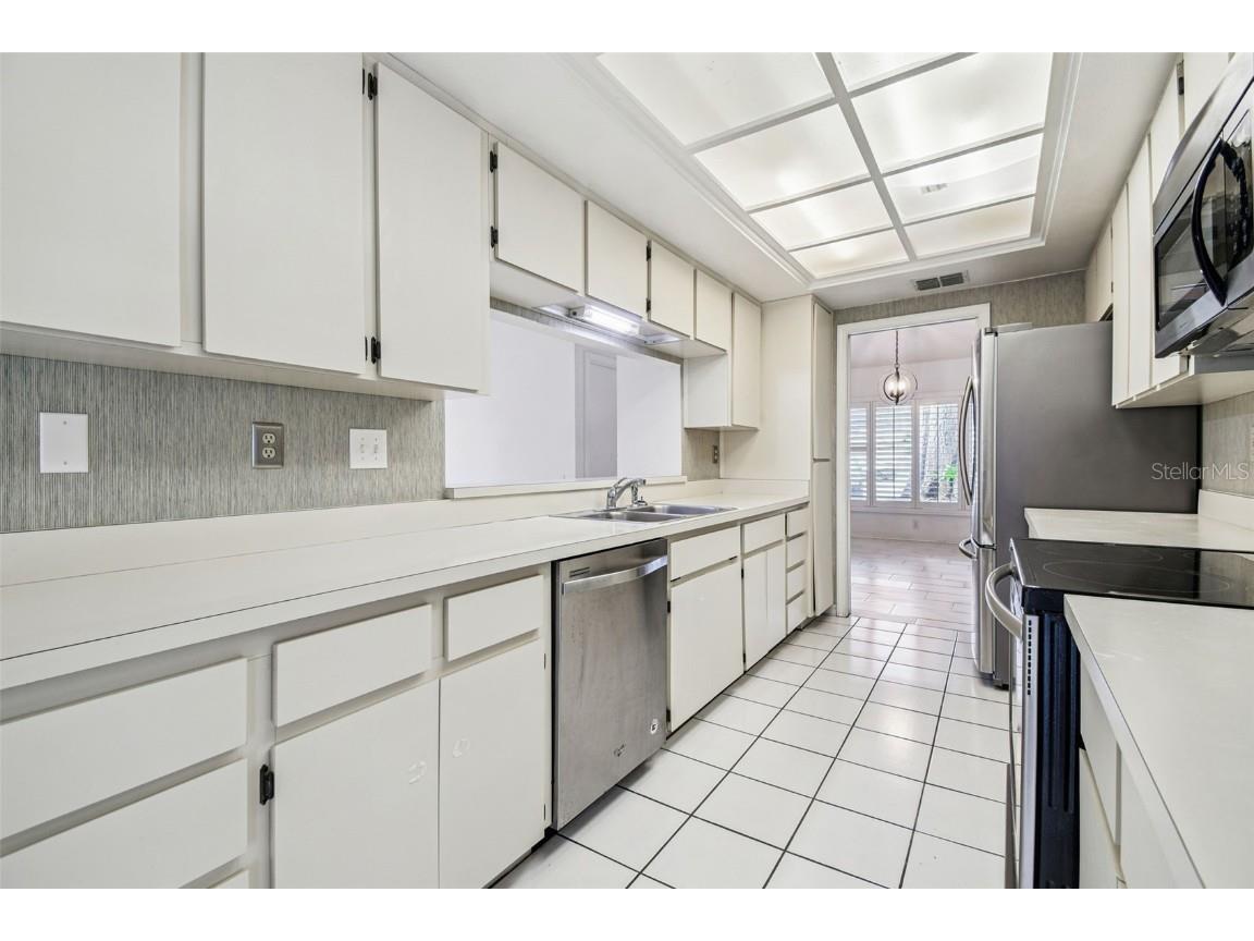 1905 Horseshoe Drive Plant City FL 33566 TB8435341 image14