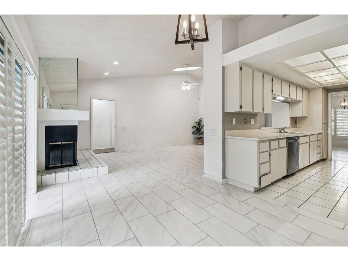 1905 Horseshoe Drive Plant City FL 33566 TB8435341 image16